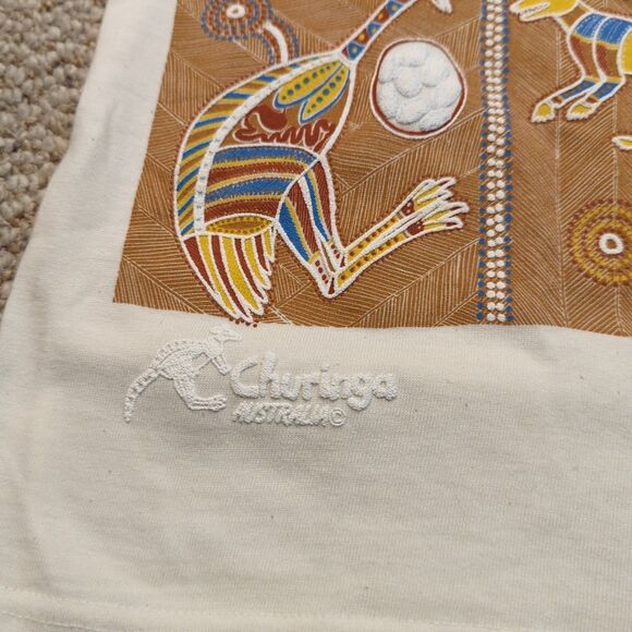 Churinga Australia Graphic T Shirt Large Aboriginal Art Kangaroo Textured - Picture 5 of 8